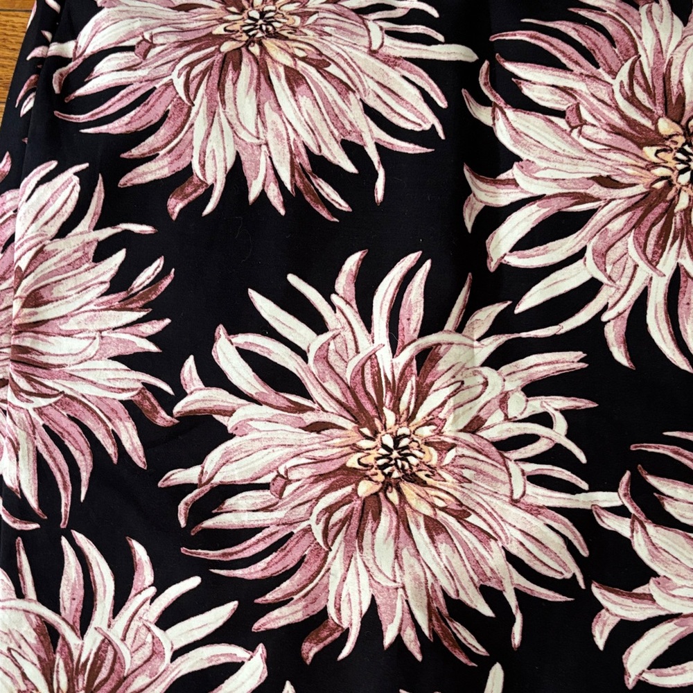 Ann Taylor Pink and Black Floral Skirt